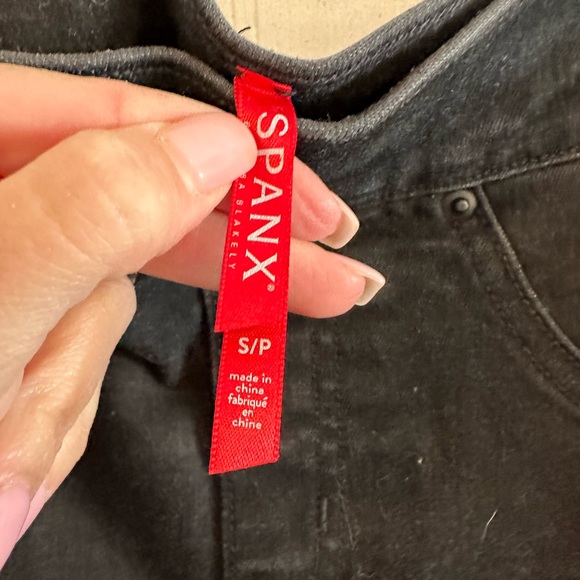 SPANX, Black “JEGGING” - Picture 3 of 5